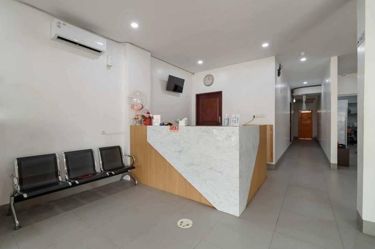 Reddoorz At Seindo Hotel Medan Sunggal Bagian luar foto